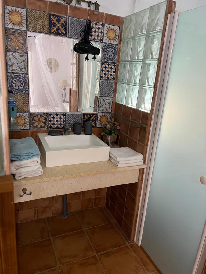 צ'יקלנה דה לה פרונטרה Suite Alhucema מראה חיצוני תמונה